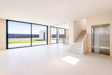 Villa de 5 dormitorios en venta en Sitges, Barcelona, Cataluña, Spain № 6595 - foto 2