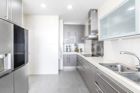 Villa de 5 dormitorios en venta en Sitges, Barcelona, Cataluña, Spain № 6594 - foto 12
