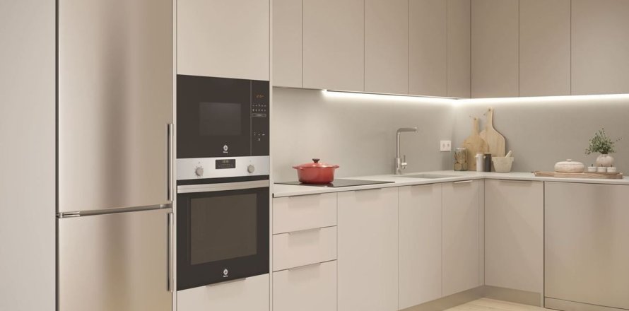 3 bedrooms apartment for sale in Catalonia, Spain № 6320