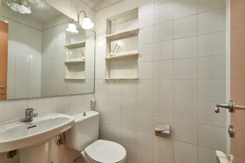 Apartamento de 4 dormitorios en venta en Barcelona, Cataluña, Spain № 6857 - foto 10