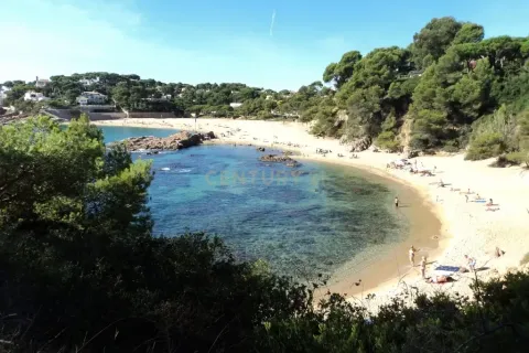 land plot for sale in Malgrat de Mar, Barcelona, Catalonia, Spain № 6858 - photo 15