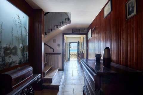 Сasa de 6 dormitorios en venta en Montgat, Barcelona, Cataluña, Spain № 6856 - foto 13