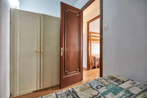 Сasa de 6 dormitorios en venta en Montgat, Barcelona, Cataluña, Spain № 6856 - foto 20