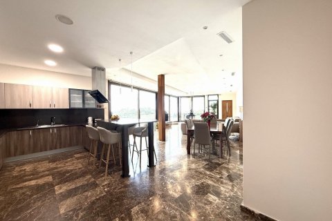 Сasa de 5 dormitorios en venta en Castell d'Aro, Gerona, Cataluña, Spain № 1392 - foto 9