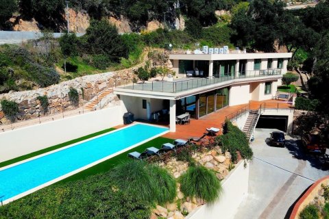 Сasa de 5 dormitorios en venta en Castell d'Aro, Gerona, Cataluña, Spain № 1392 - foto 30