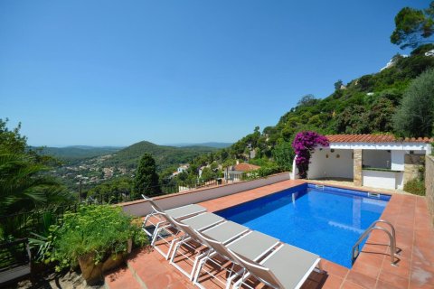 Купить дом в Бегур, Испания с 6 комнат, № 1393 - фото 4