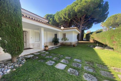 Купить дом в С'Агаро, Испания с 8 комнат, 542м², № 1391 - фото 2