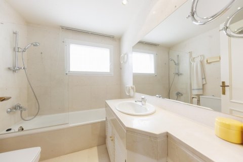 Купить дом в С'Агаро, Испания с 8 комнат, 542м², № 1391 - фото 15