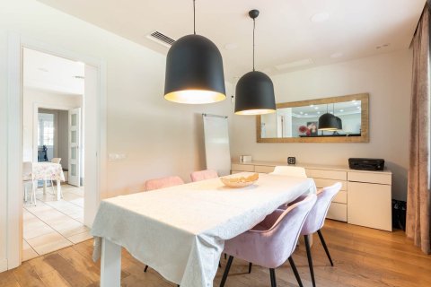 Купить дом в Гава, Испания с 6 комнат, 850м², № 1394 - фото 8