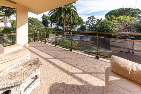 Купить дом в С'Агаро, Испания с 5 комнат, 2265м², № 1390 - фото 6