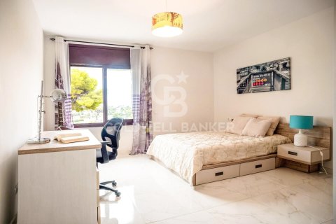 9 bedrooms house for sale in Castelldefels, Barcelona, Catalonia, Spain № 5490 - photo 25