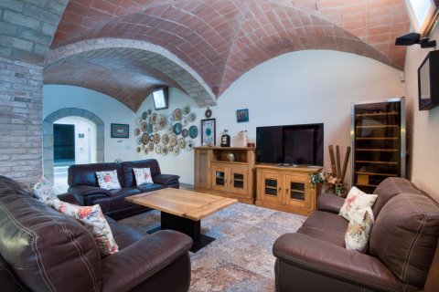 Купить дом в С'Агаро, Испания 4м², № 1382 - фото 27