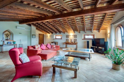 Купить дом в С'Агаро, Испания 4м², № 1382 - фото 15