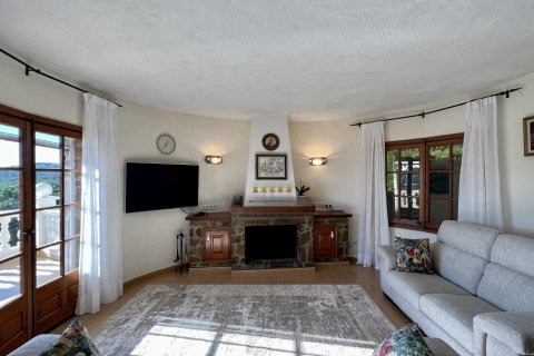 Купить дом в Сант Антони де Калонже, Испания с 6 комнат, № 1383 - фото 14