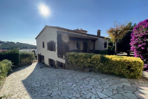 Купить дом в Сант Антони де Калонже, Испания с 6 комнат, № 1383 - фото 6