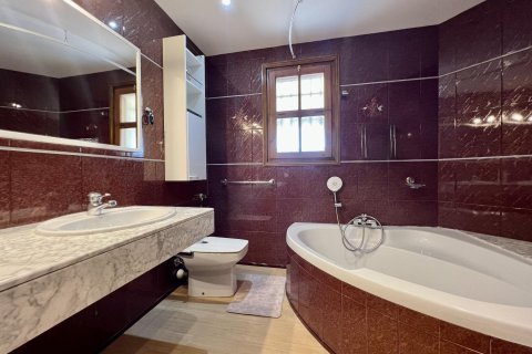 Купить дом в Сант Антони де Калонже, Испания с 6 комнат, № 1383 - фото 30