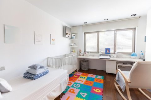 Купить дом в Сан-Кугат-дель-Вальес, Испания с 6 комнат, № 1456 - фото 24