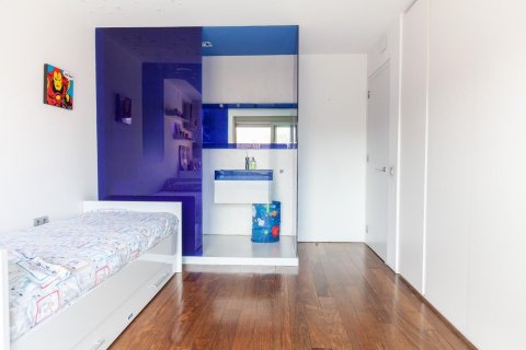 Купить дом в Сан-Кугат-дель-Вальес, Испания с 6 комнат, № 1456 - фото 27