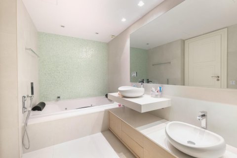 Купить дом в Сан-Кугат-дель-Вальес, Испания с 7 комнат, № 1454 - фото 29