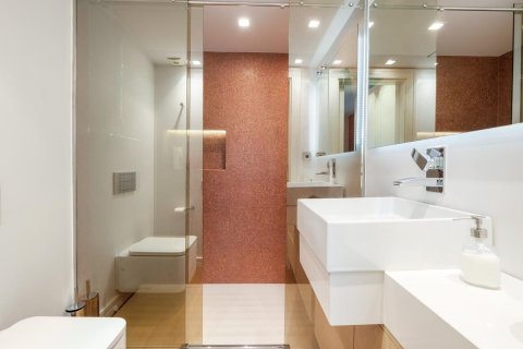 Купить дом в Сан-Кугат-дель-Вальес, Испания с 7 комнат, № 1454 - фото 16