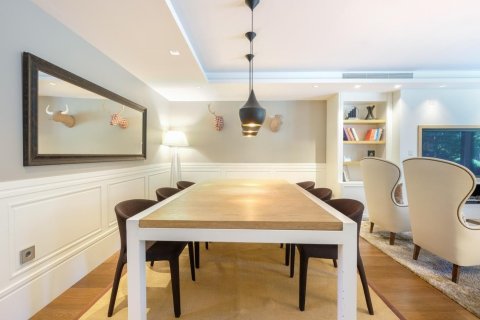 Купить дом в Сан-Кугат-дель-Вальес, Испания с 7 комнат, № 1454 - фото 5