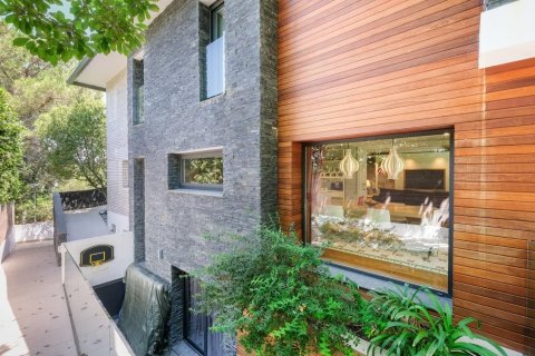 Купить дом в Сан-Кугат-дель-Вальес, Испания с 7 комнат, № 1454 - фото 13