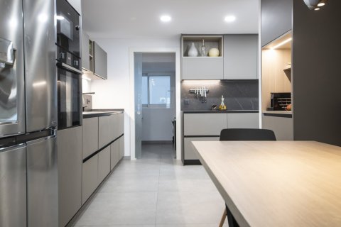 Снять в аренду квартиру в Барселона, Испания с 6 комнат, № 1453 - фото 10