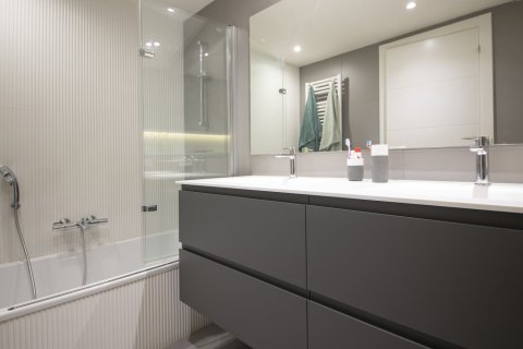 Снять в аренду квартиру в Барселона, Испания с 6 комнат, № 1453 - фото 14