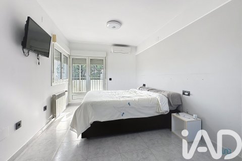 4 bedrooms house for sale in Abrera, Barcelona, Catalonia, Spain № 7401 - photo 3