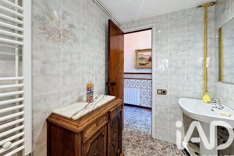 4 bedrooms apartment for sale in Vilanova i la Geltru, Barcelona, Catalonia, Spain № 7400 - photo 18