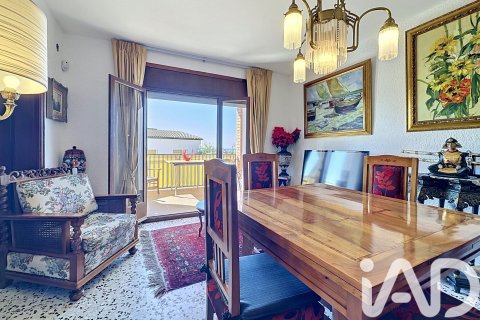 4 bedrooms apartment for sale in Vilanova i la Geltru, Barcelona, Catalonia, Spain № 7400 - photo 22