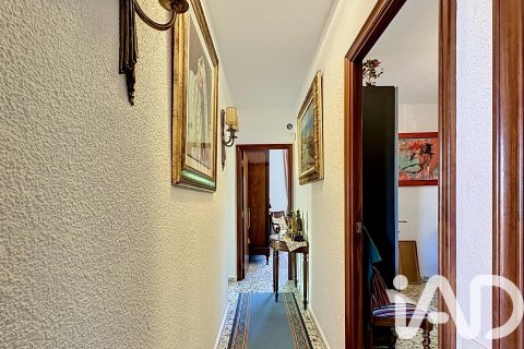 4 bedrooms apartment for sale in Vilanova i la Geltru, Barcelona, Catalonia, Spain № 7400 - photo 4