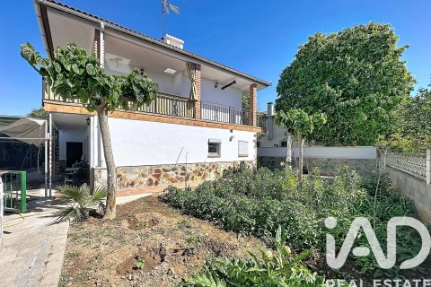 4 bedrooms apartment for sale in Vilanova i la Geltru, Barcelona, Catalonia, Spain № 7400 - photo 27