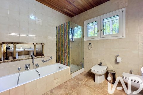 6 bedrooms house for sale in Sant Cebria De Vallalta, Barcelona, Catalonia, Spain № 7399 - photo 3