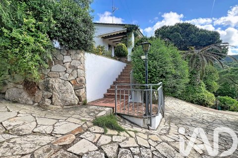 6 bedrooms house for sale in Sant Cebria De Vallalta, Barcelona, Catalonia, Spain № 7399 - photo 27
