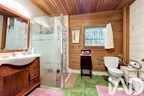 6 bedrooms house for sale in Sant Cebria De Vallalta, Barcelona, Catalonia, Spain № 7399 - photo 17