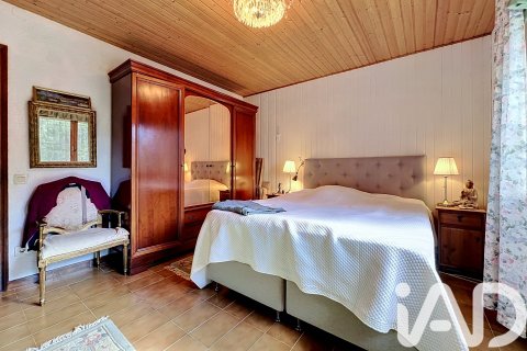 6 bedrooms house for sale in Sant Cebria De Vallalta, Barcelona, Catalonia, Spain № 7399 - photo 15