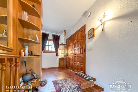 Купить виллу в Льорет-де-Мар, Испания с 7 спален, 260м², № 3098 - фото 11