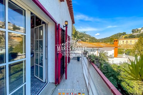 Вилла с 3 спальнями в Санта-Сусанне, Барселона, Каталония, Испания № 3099