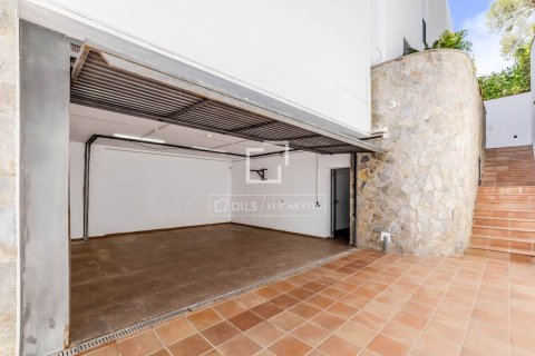 Купить виллу в Ситжес, Испания с 4 спальни, 252м², № 7133 - фото 2