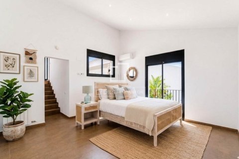 Купить виллу в Ситжес, Испания с 4 спальни, 252м², № 7133 - фото 14