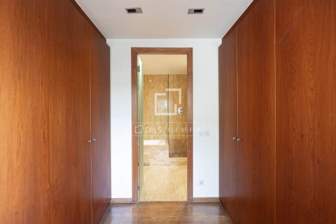 Купить виллу в Барселона, Испания с 6 спален, 339м², № 7132 - фото 19