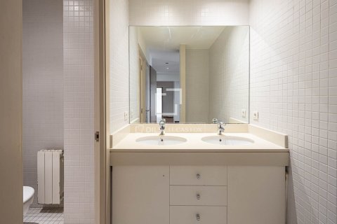 Купить виллу в Барселона, Испания с 6 спален, 339м², № 7132 - фото 10