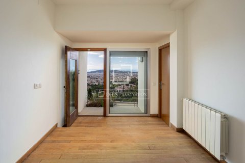 Купить виллу в Барселона, Испания с 6 спален, 339м², № 7132 - фото 4
