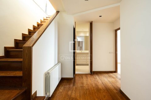 Купить виллу в Барселона, Испания с 6 спален, 339м², № 7132 - фото 11