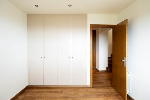 Купить виллу в Барселона, Испания с 6 спален, 339м², № 7132 - фото 5