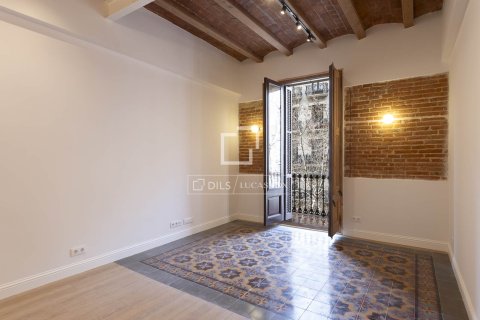 2 bedrooms apartment for sale in Barcelona, Catalonia, Spain № 7137 - photo 30