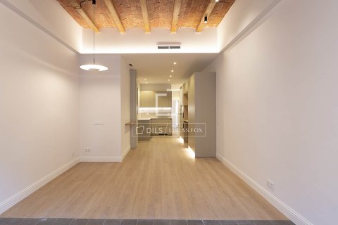 2 bedrooms apartment for sale in Barcelona, Catalonia, Spain № 7137 - photo 19
