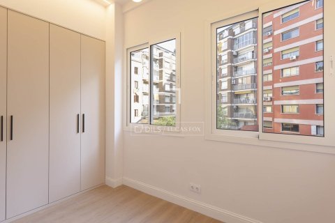 2 bedrooms apartment for sale in Barcelona, Catalonia, Spain № 7137 - photo 17