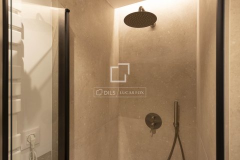 2 bedrooms apartment for sale in Barcelona, Catalonia, Spain № 7137 - photo 8